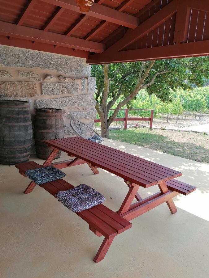 Quinta Pousada De Fora Wines & Tourism Guimaraes Ngoại thất bức ảnh